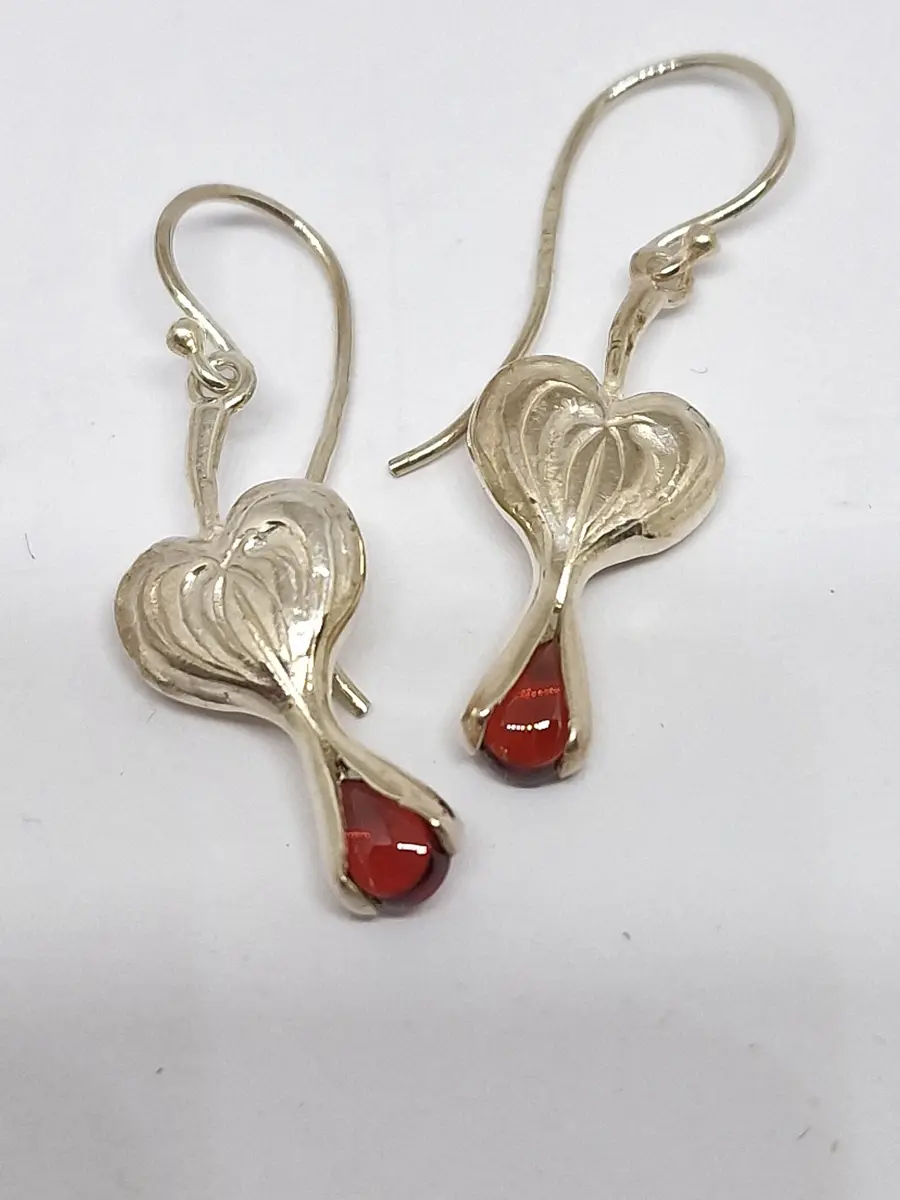 Sterling Silver Garnet Bleeding Heart Flower Drop Earrings