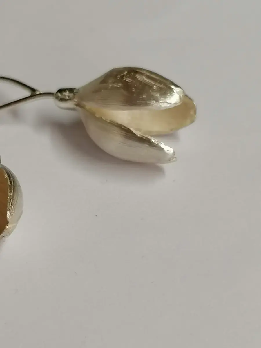 Sterling Silver Snowdrop flower-shaped necklace