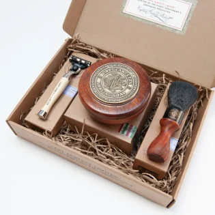 Scapicchio Shaving Gift Set by Captain Fawcett