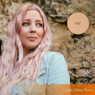 Kat Bomonde Mineral Foundation available at Tiezori
